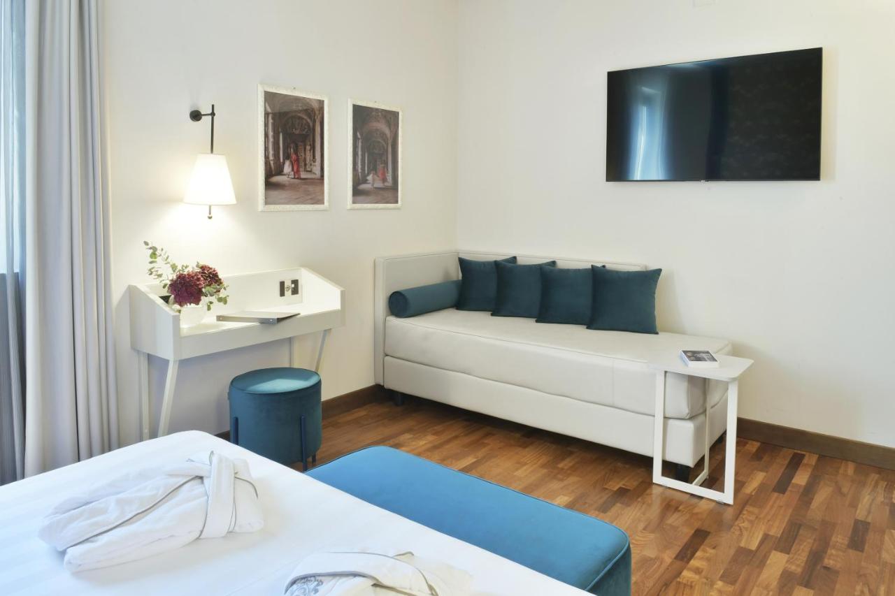 Hotel Torresi Potenza Picena Exteriör bild