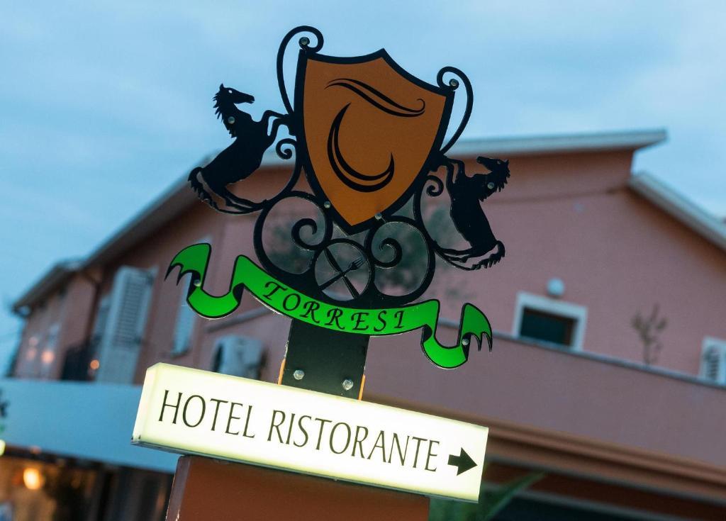 Hotel Torresi Potenza Picena Exteriör bild
